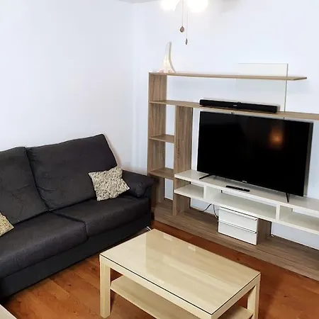 2f, Aire Acondic, 80m2, 2 Dormitorios, 4 Huespedes, Wifi Gratis * La Linea de la Concepcion